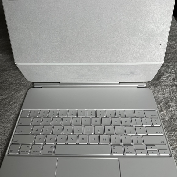 iPad Pro 12.9inch 5th gen silver